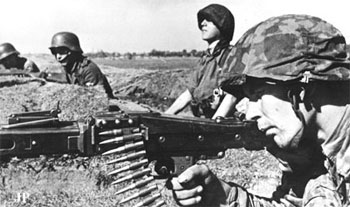 Waffen-SS Machine-gunner armed with a MG42